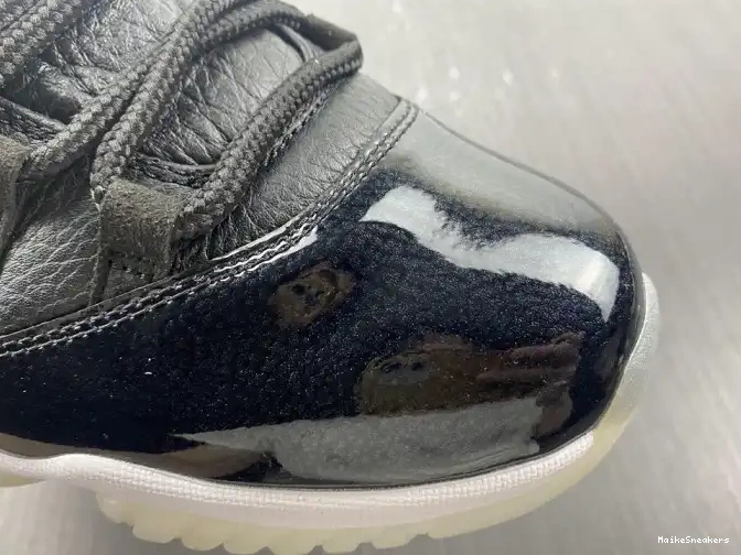 MaikeSneakers Retro 11 72-10 Jordan Low Air AV2187-001 0504